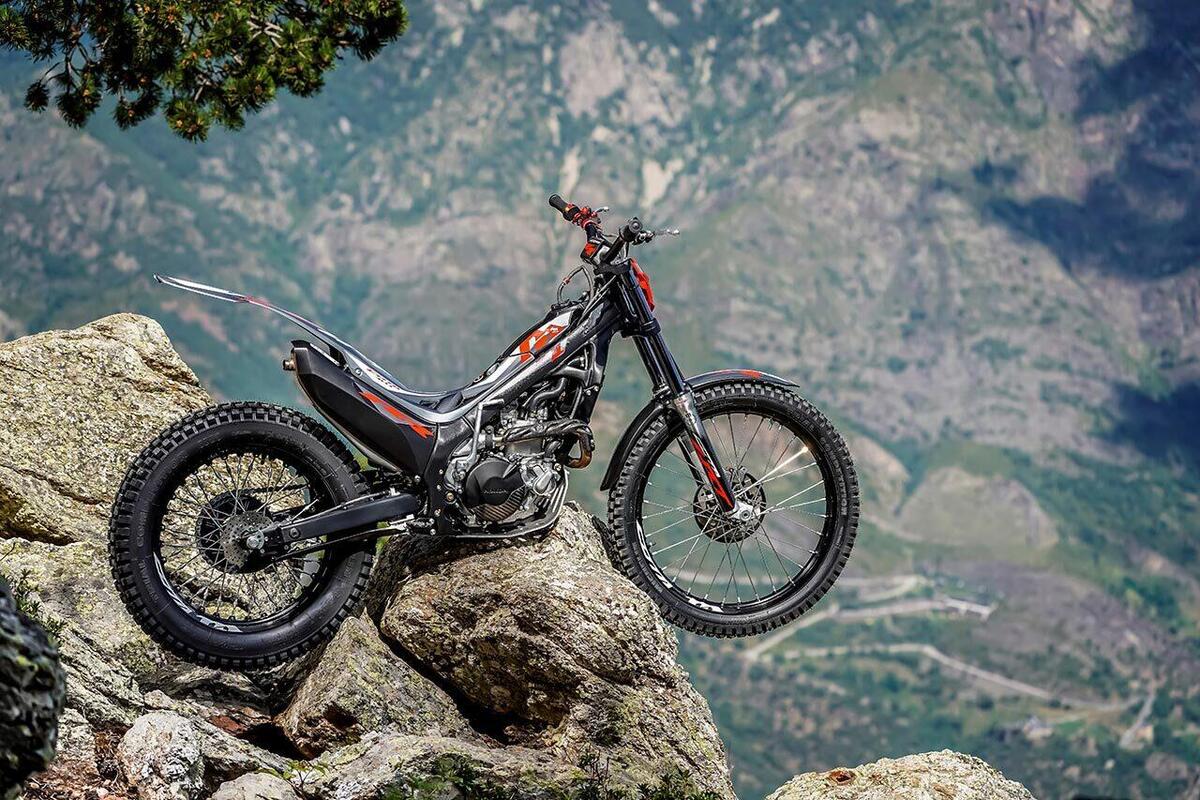 montesa cota 4rt 300rr