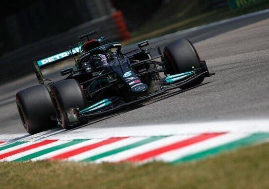 F1, Hamilton: Sarà una vittoria facile per Verstappen F1, Hamilton: Sarà una vittoria facile per Verstappen