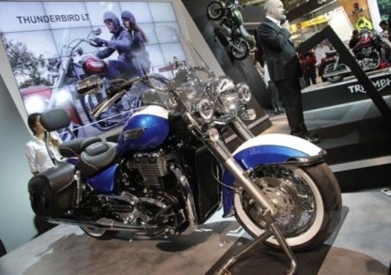 EICMA 2013: Triumph Thunderbird Commander e LT EICMA 2013: Triumph Thunderbird Commander e LT