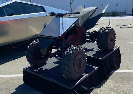 Cyberquad. Tesla registra il nome, arriverà anche il quad? Cyberquad. Tesla registra il nome, arriverà anche il quad?