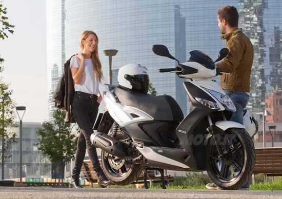EICMA 2013: Kymco Agility 125-200i R16 Plus EICMA 2013: Kymco Agility 125-200i R16 Plus