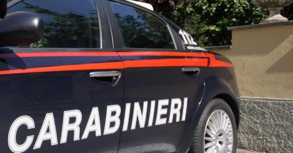 Sant'Antonio Abate (NA): sparano colpi di pistola e scappano in moto