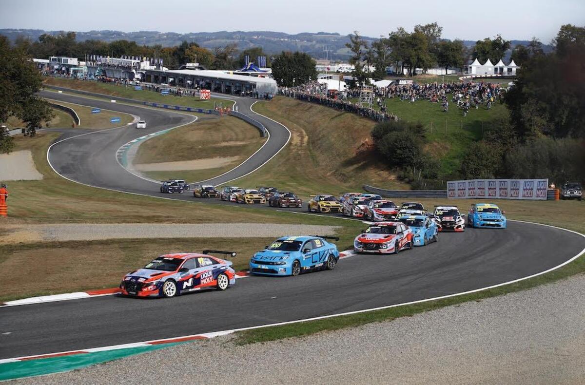 WTCR 2021, France, course 2 : Vernay gagne – News