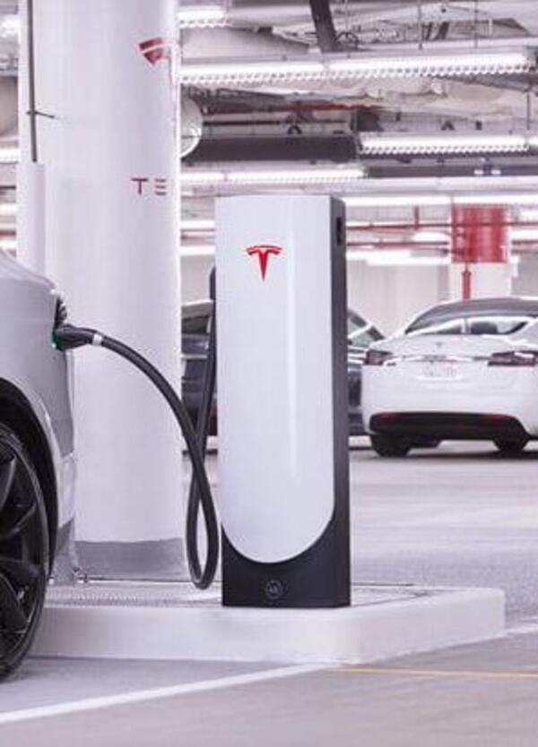 Aggiornamento mappa punti ricarica Tesla, Supercharger triplicati in due anni
