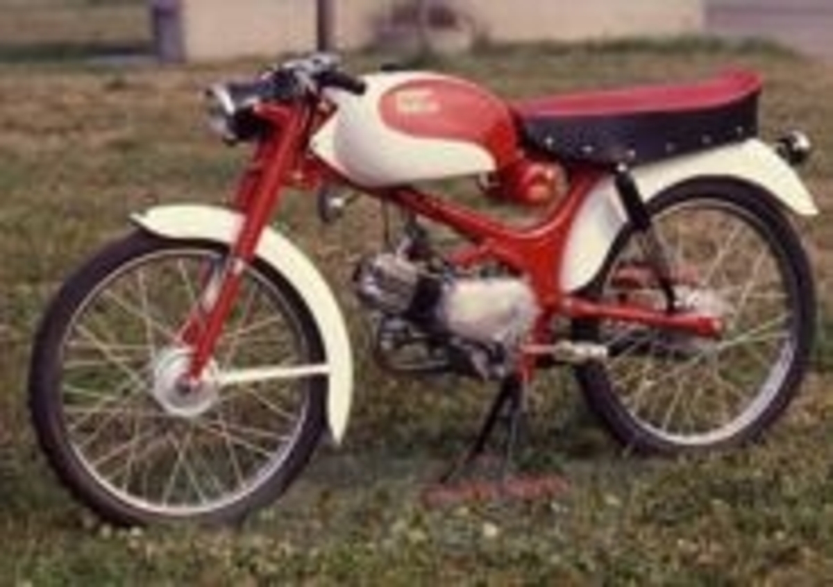 Massimo Clarke I ciclomotori italiani a