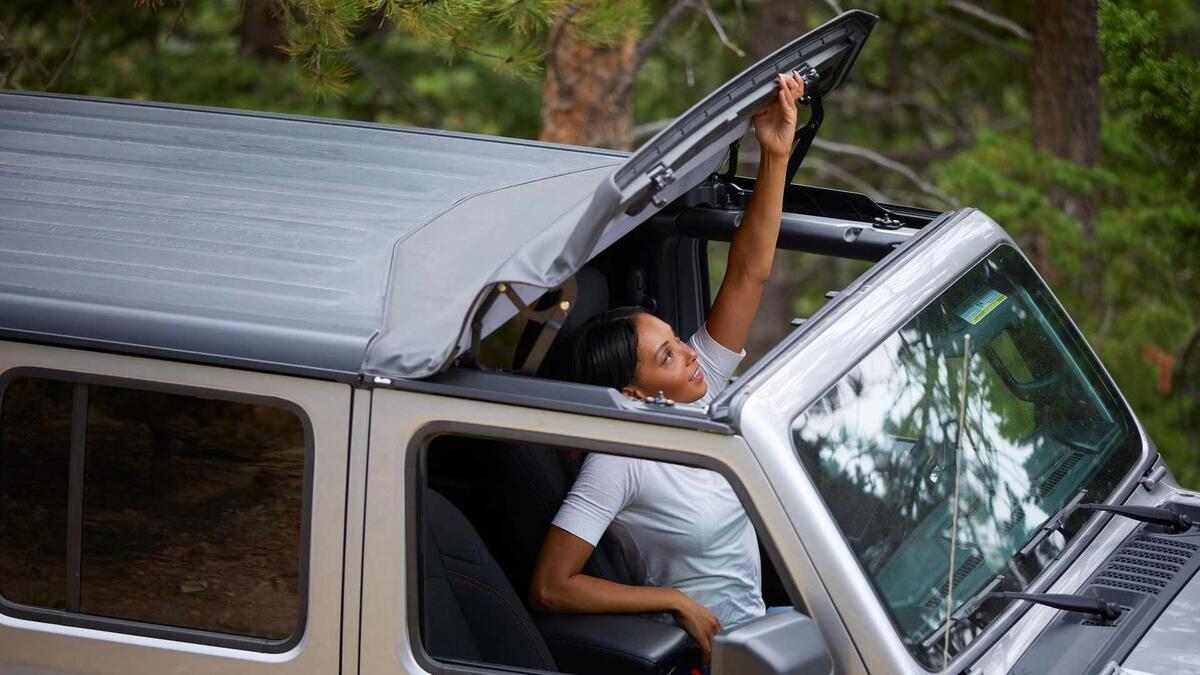 Jeep Wrangler 2022 Arrivano il Gorilla Glass e nuovi colori News