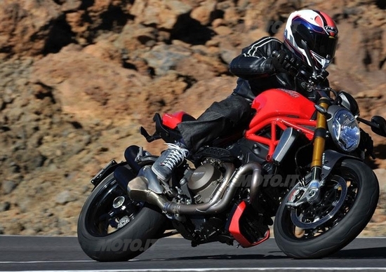 Ducati Monster 1200S Ducati Monster 1200S