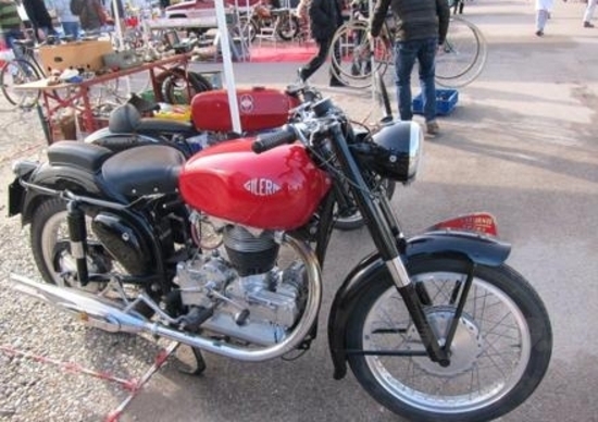 Le foto della mostra scambio auto e moto di Novegro Le foto della mostra scambio auto e moto di Novegro