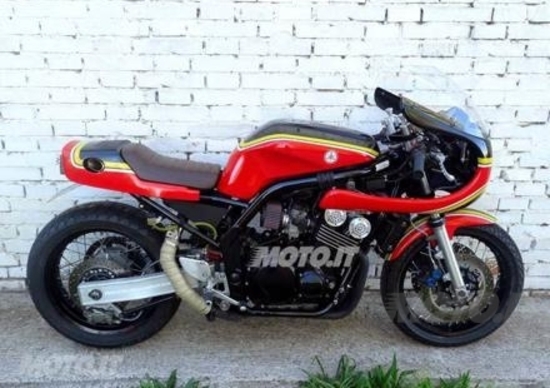 Le Strane di Moto.it: Yamaha Fazer Café Racer Le Strane di Moto.it: Yamaha Fazer Café Racer