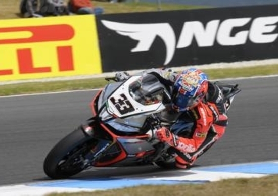 Motodays: i campioni della Superbike allo stand Nolan Motodays: i campioni della Superbike allo stand Nolan