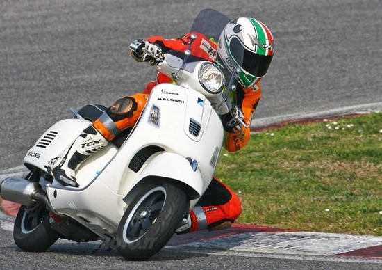 Malossi, in pista coi Magnifici Sei Malossi, in pista coi Magnifici Sei