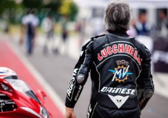 MV Agusta Dazeroa300: il corso di guida sicura e sportiva con Marco Lucchinelli MV Agusta Dazeroa300: il corso di guida sicura e sportiva con Marco Lucchinelli