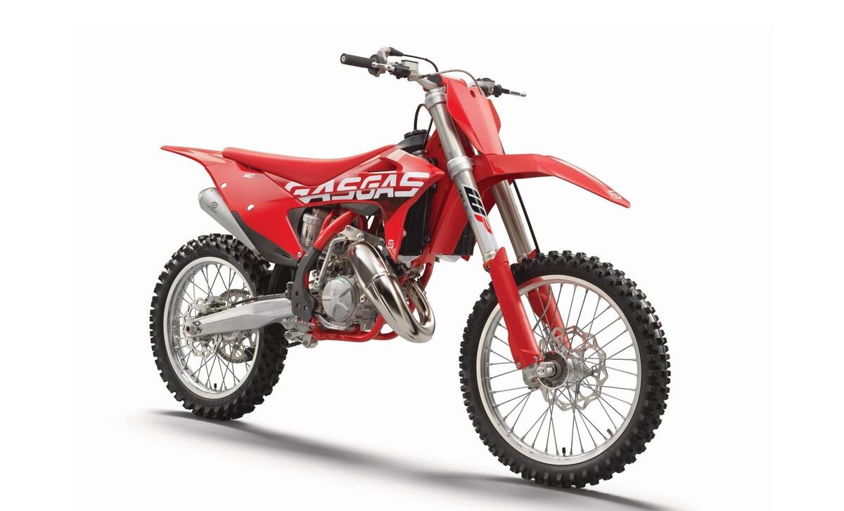 GASGAS MC 125 (2023), prezzo e scheda tecnica Moto.it