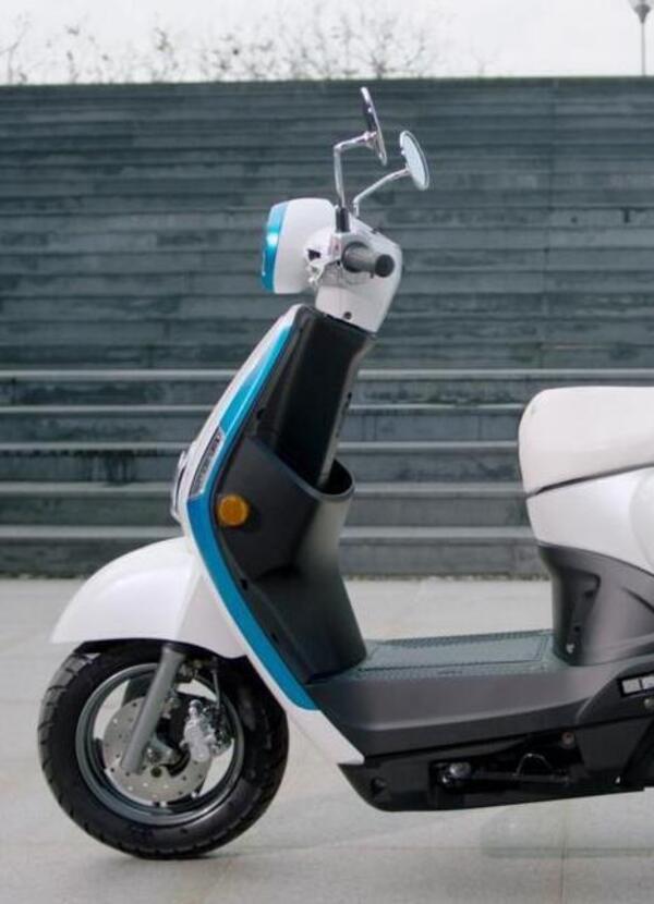 Gli elettrici iOnex (di Kymco) arrivano in Italia