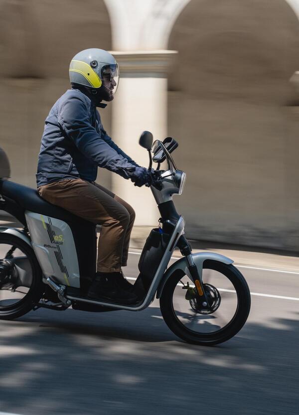Askoll presenta i MY 2022. Scooter più facili e muscolosi