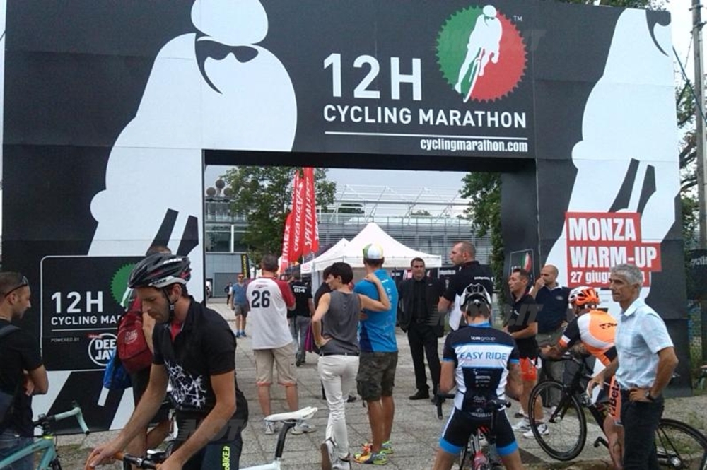 12 ore di monza in bicicletta