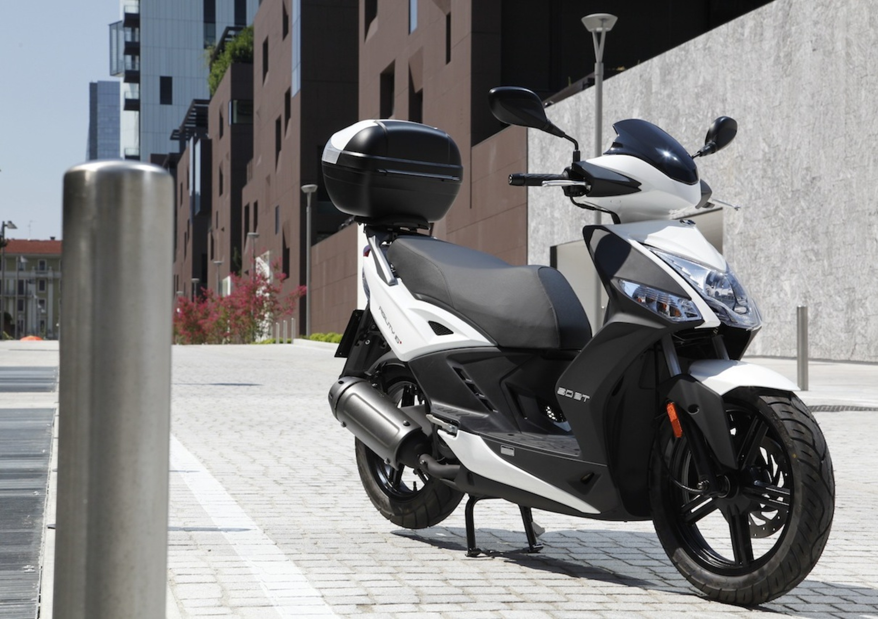 Kymco Agility R16 Plus, 50 e 200. Colorazioni e prezzi - News - Moto.it