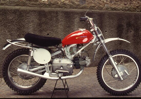 Massimo Clarke: Aermacchi, le ali di Varese Massimo Clarke: Aermacchi, le ali di Varese