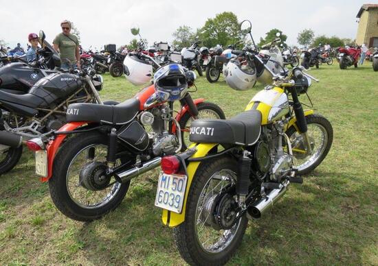 Tante belle moto al Bread And Salam Tante belle moto al Bread And Salam