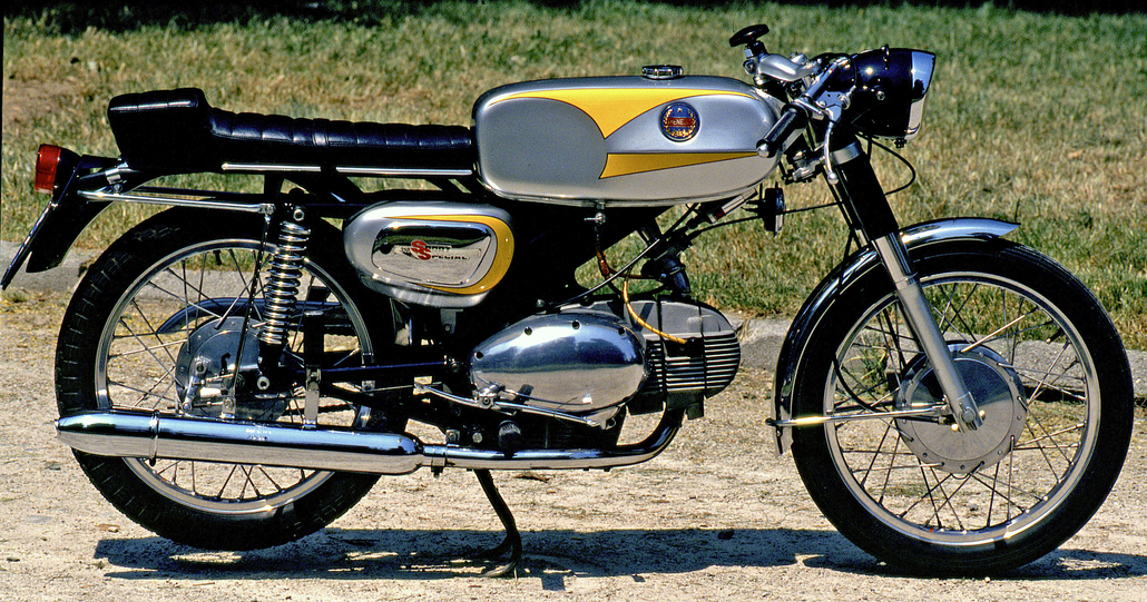 Creatività tecnica: il trapianto da una moto all'altra