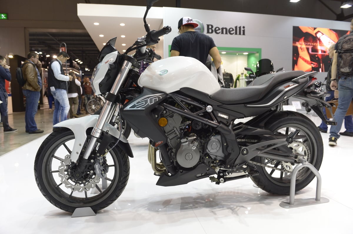 Benelli Bn 302 Fiere E Saloni Motoit