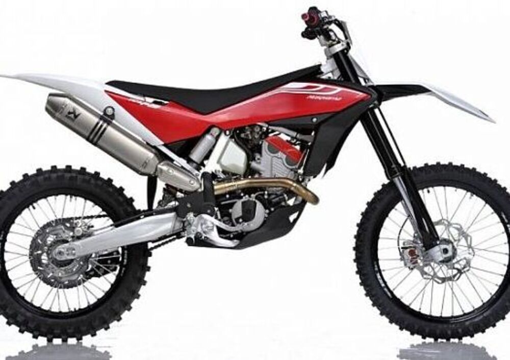 Husqvarna TE 449 (2011), prezzo e scheda tecnica Moto.it