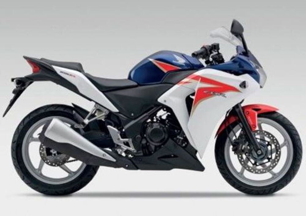 Honda cbr 250 r