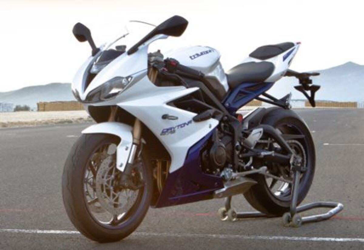 Un Nuovo Daytona Daytona 2013 S R L Recensioni