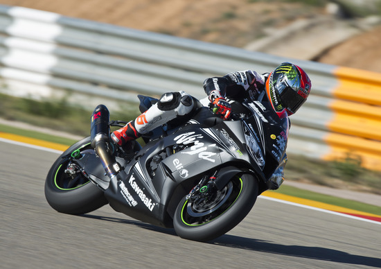 Superbike. Ducati chiude davanti a Kawasaki i primi test 2015 Superbike. Ducati chiude davanti a Kawasaki i primi test 2015