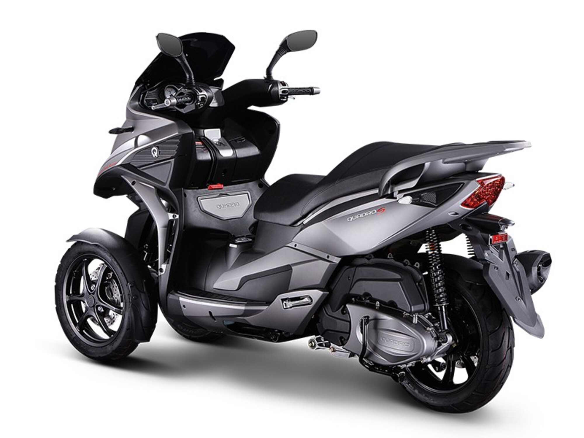 Quadro 350 S (2013 16), prezzo e scheda tecnica Moto.it