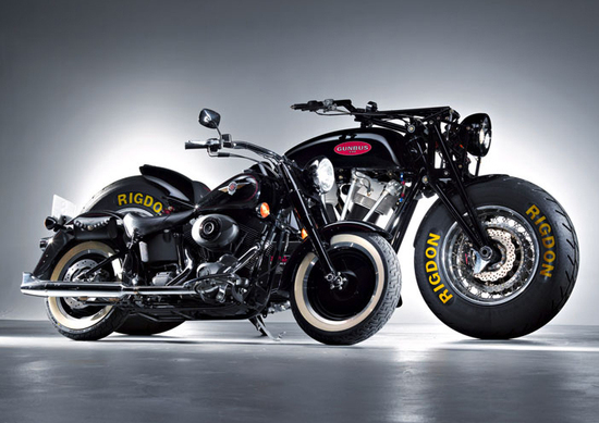 Gunbus 410. Una moto con motore V-Twin 6728 cc da 350 cv Gunbus 410. Una moto con motore V-Twin 6728 cc da 350 cv