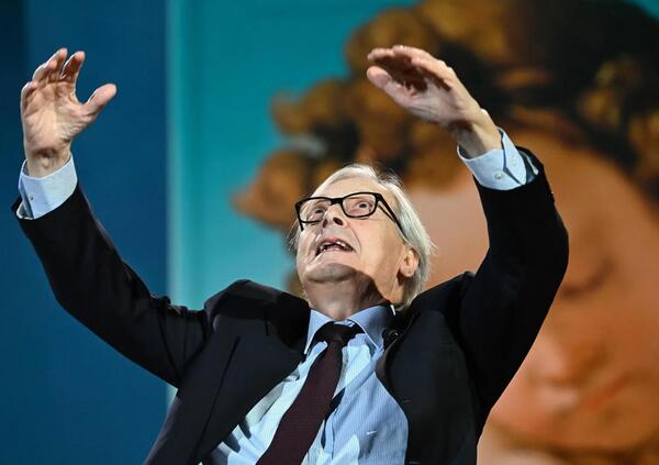 Cosa volete ancora da Vittorio Sgarbi? Ha portato l&#039;arte a tutti, ha distrutto tv e i social, ci ha fatto godere per anni: ce la fate a rispettare un suo momento di fragilit&agrave;?
