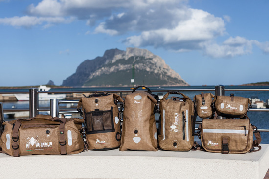 Amphibious presenta la linea Desert 2015 Amphibious presenta la linea Desert 2015