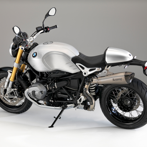 BMW Motorrad, serbatoio lucidato a mano per R