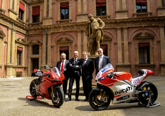 Ducati insieme all'Università di Bologna per didattica e ricerca Ducati insieme all'Università di Bologna per didattica e ricerca
