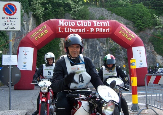 Motogiro d'Italia 2015: dopo il giro di boa Motogiro d'Italia 2015: dopo il giro di boa