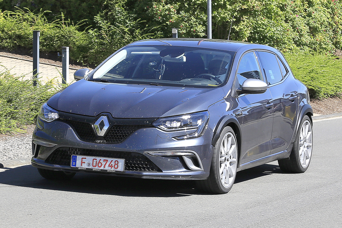 Renault megane 2018 универсал