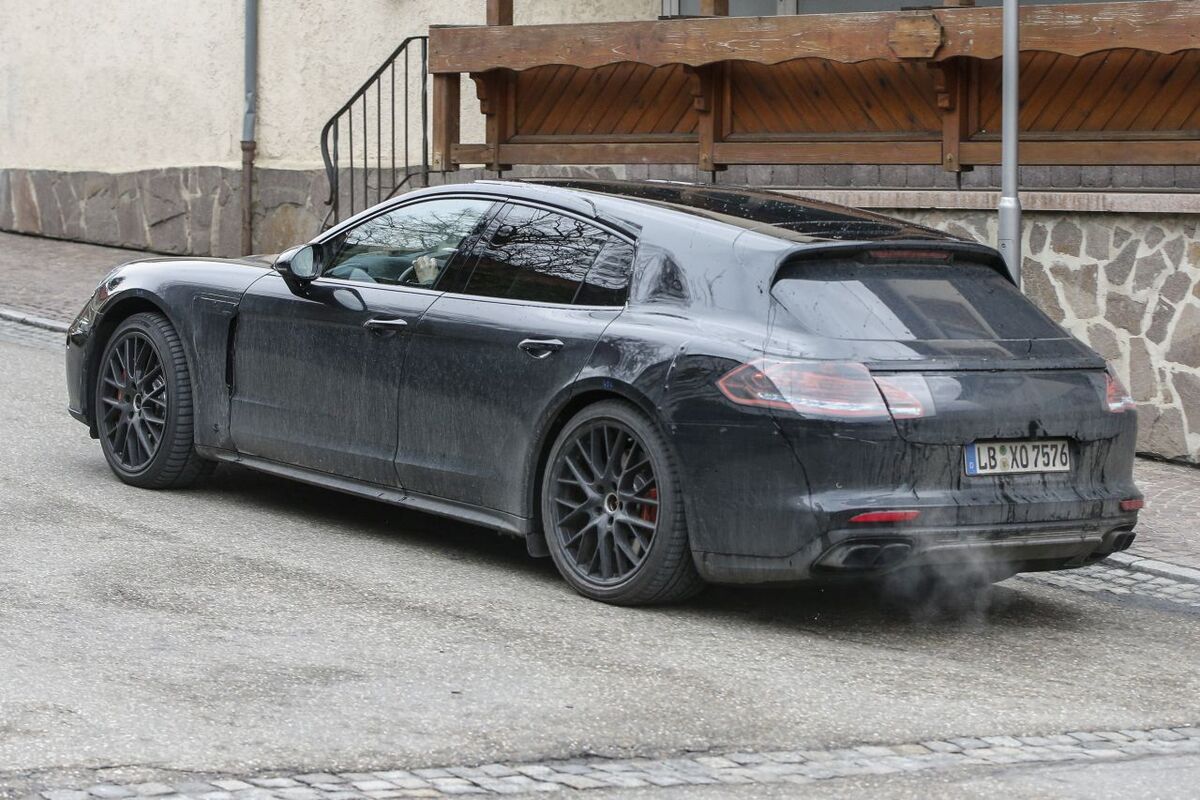 Porsche Panamera station wagon: arriva al Salone di Ginevra 2017 - News