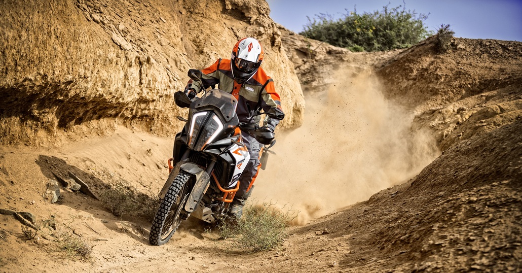 KTM 1290 Super Adventure R 2017: l'offroad con 160 cv