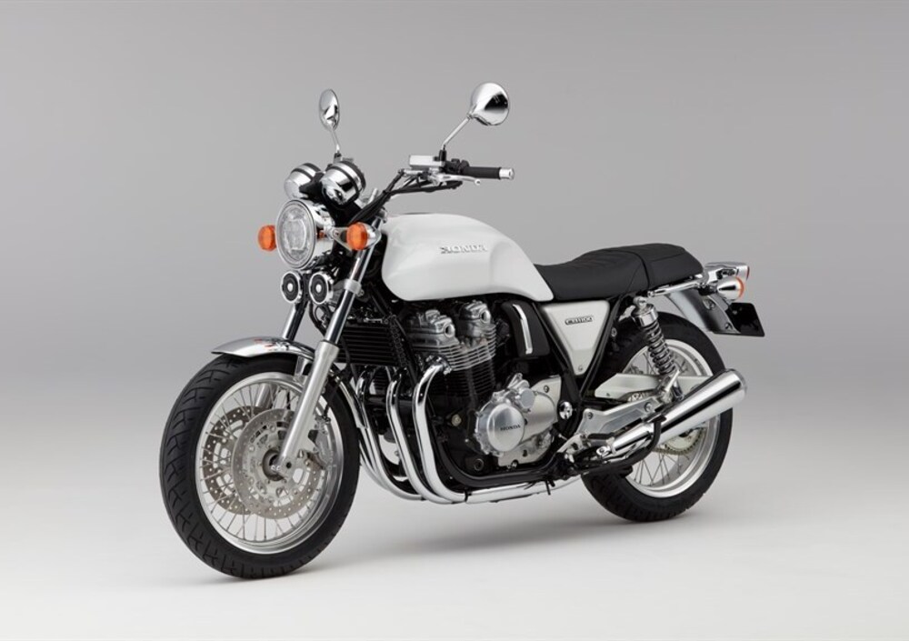 Honda 1100 ex