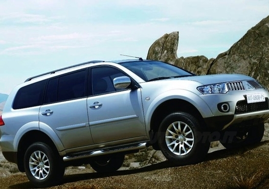 Nuovo Mitsubishi Pajero Sport Nuovo Mitsubishi Pajero Sport