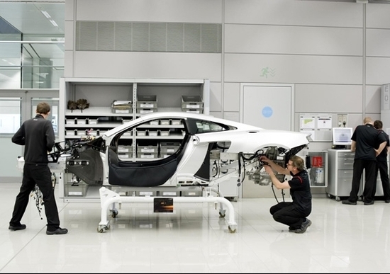 McLaren MP4-12C: è iniziata la produzione McLaren MP4-12C: è iniziata la produzione