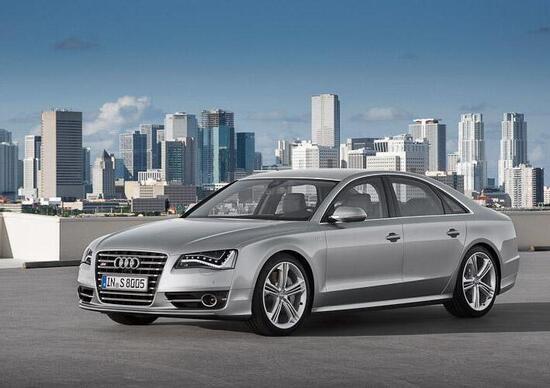 Audi: nuova S8 in anteprima a Francoforte Audi: nuova S8 in anteprima a Francoforte