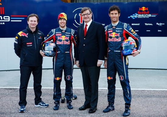 Geox partner di Red Bull Racing nel Campionato F1 2012 Geox partner di Red Bull Racing nel Campionato F1 2012