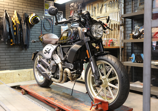 Ducati Scrambler Café racer ad EICMA 2016: foto e dati Ducati Scrambler Café racer ad EICMA 2016: foto e dati