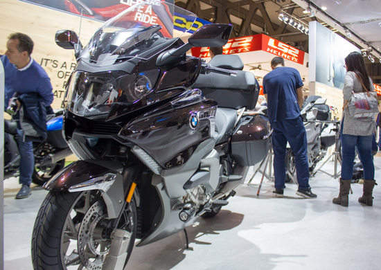 BMW K 1600GTL 2017 ad EICMA 2016: foto e dati BMW K 1600GTL 2017 ad EICMA 2016: foto e dati