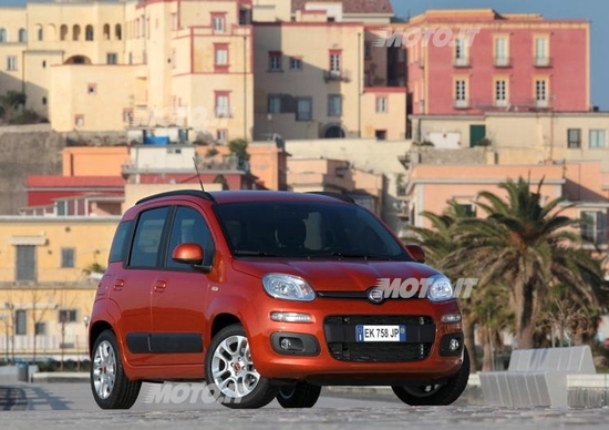 Fiat Panda EasyPower: ora anche a GPL da 12.200 euro Fiat Panda EasyPower: ora anche a GPL da 12.200 euro