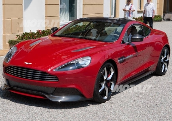 Aston Martin Project AM 310: a Villa d'Este anticipa la nuova DBS Aston Martin Project AM 310: a Villa d'Este anticipa la nuova DBS