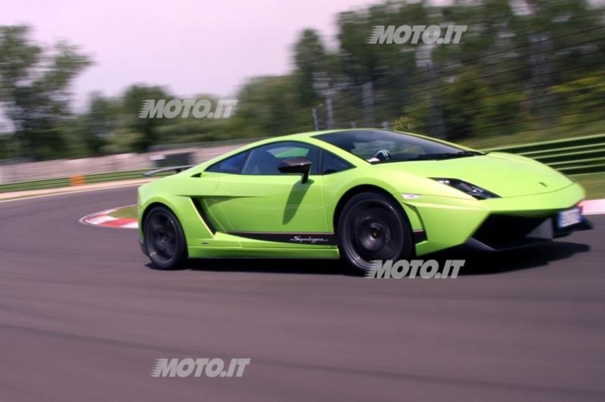 Lamborghini Gallardo LP 570-4 Superleggera - Prove - Automoto.it
