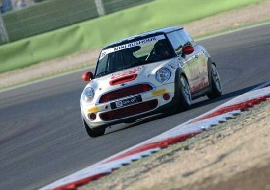 Mini Rushour: in pista a Misano con “GuidarePilotare” Mini Rushour: in pista a Misano con “GuidarePilotare”